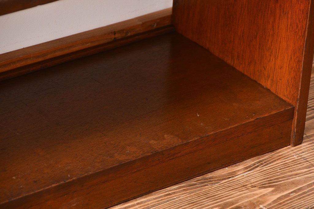 レトロ家具　昭和レトロ　大きくシンプルな楔(くさび)式本棚