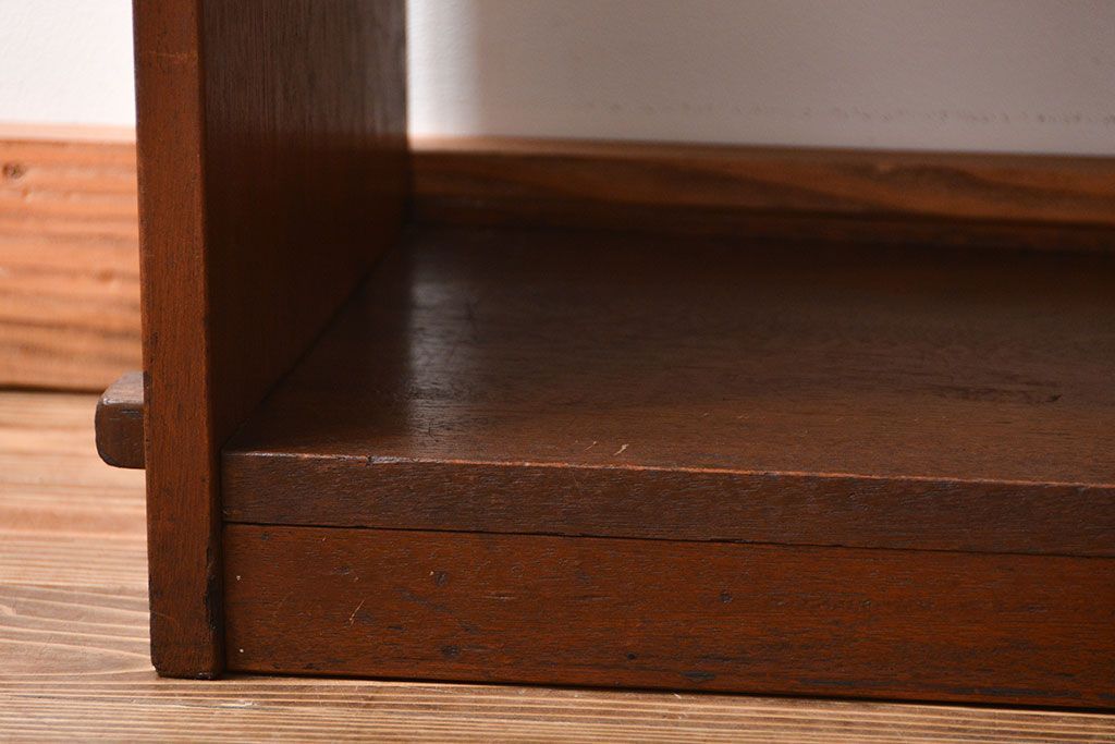 レトロ家具　昭和レトロ　大きくシンプルな楔(くさび)式本棚