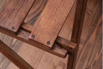 アンティーク雑貨　イギリスアンティーク　古い木製の折り畳み式ステップラダー(2)