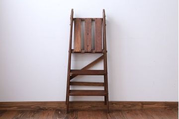 アンティーク雑貨　イギリスアンティーク　古い木製の折り畳み式ステップラダー(2)