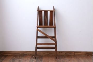 アンティーク雑貨　イギリスアンティーク　古い木製の折り畳み式ステップラダー(2)