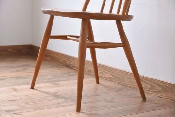 ヴィンテージ家具　イギリスビンテージ　アーコール　ゴールドスミスチェア