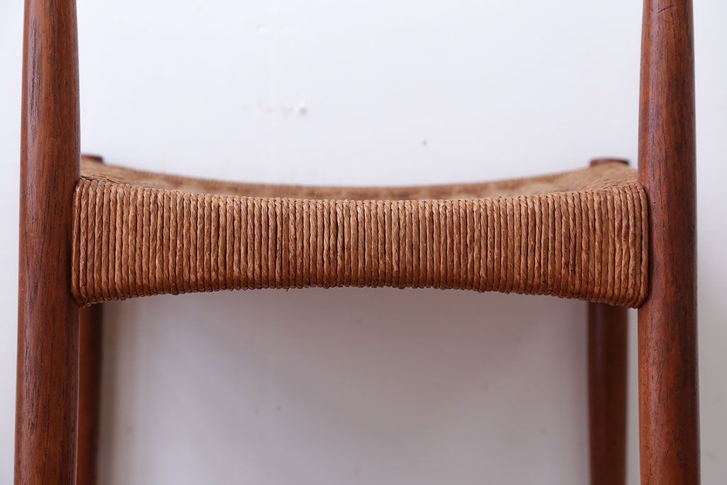 北欧家具　デンマーク製　ペーパーコードチェア(1)