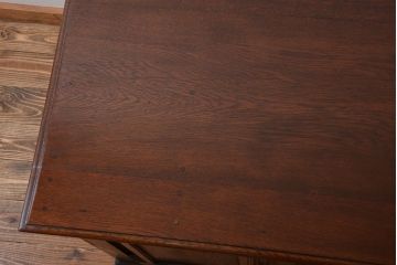 アンティーク家具　大正ロマン　彫刻が素敵でお洒落なカウンターテーブル