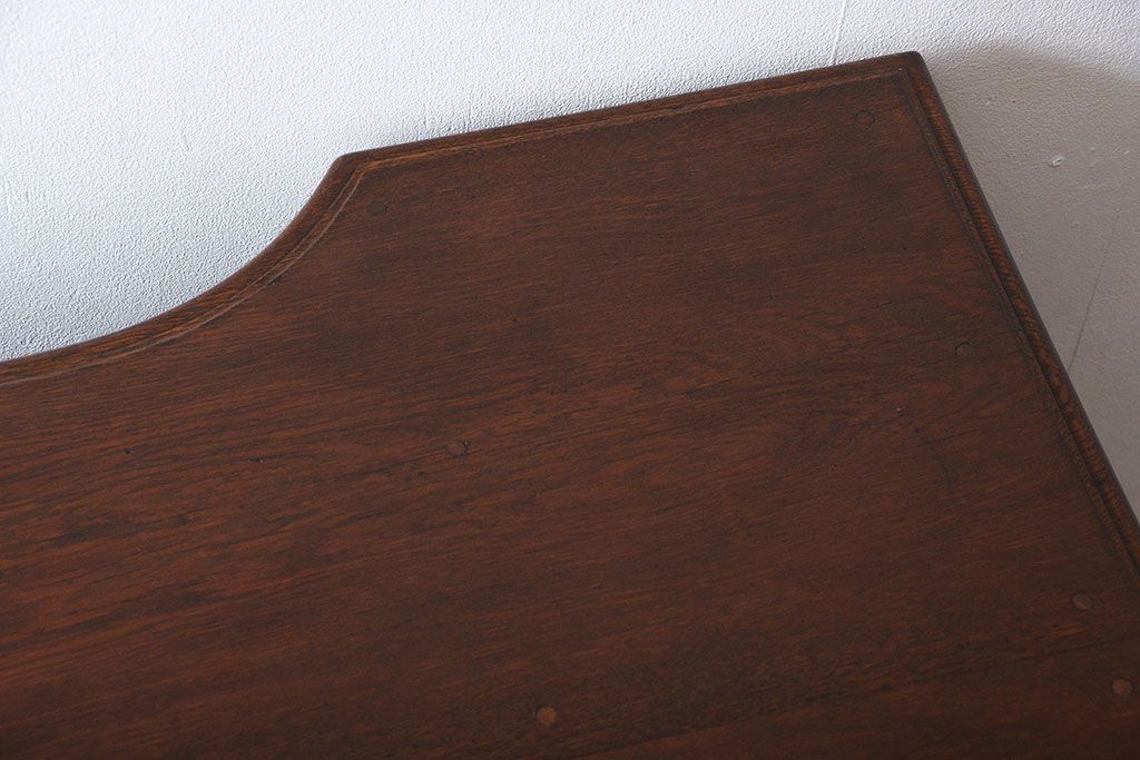 アンティーク家具　大正ロマン　彫刻が素敵でお洒落なカウンターテーブル