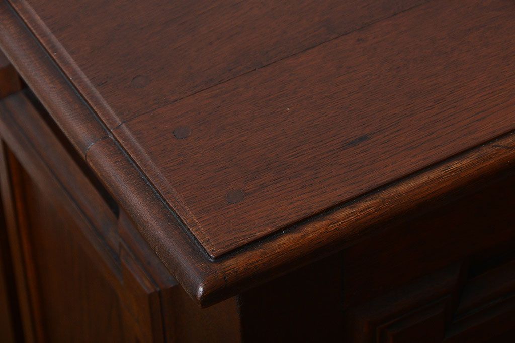 アンティーク家具　大正ロマン　彫刻が素敵でお洒落なカウンターテーブル