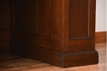 アンティーク家具　大正ロマン　彫刻が素敵でお洒落なカウンターテーブル