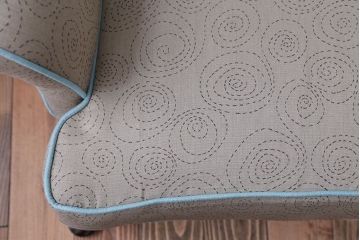 アンティーク家具　イギリスアンティーク　おしゃれな1人掛けソファ