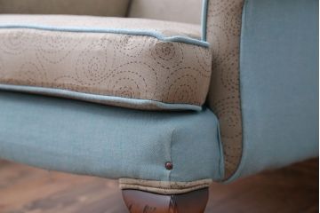 アンティーク家具　イギリスアンティーク　おしゃれな1人掛けソファ