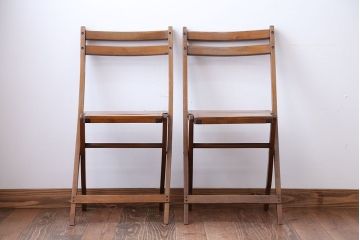 アンティーク家具　イギリスアンティーク　古い木製のフォールディングチェア2脚セット(1)