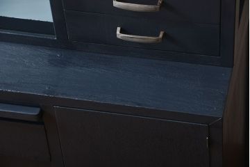 レトロ家具　アンティーク　レトロなペイントカップボード