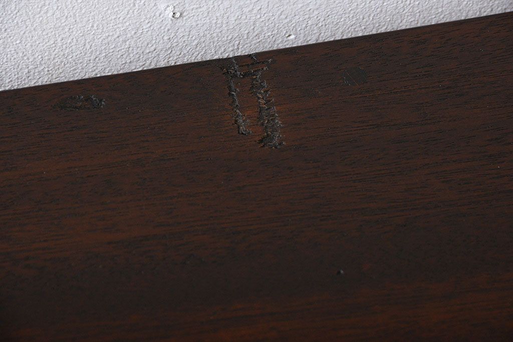 アンティーク家具　アンティーク　古い木製のワイドなテレビボード