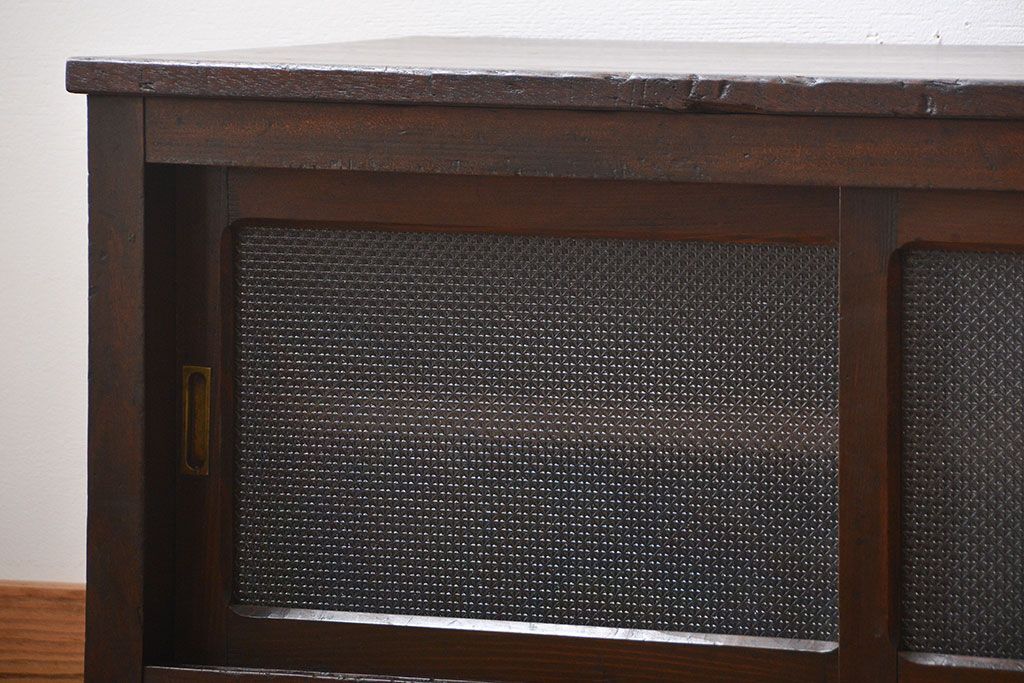 アンティーク家具　アンティーク　古い木製のワイドなテレビボード