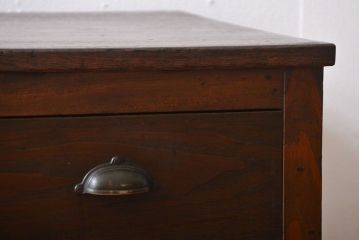 アンティーク家具　アンティーク　古い木製のワイドなテレビボード