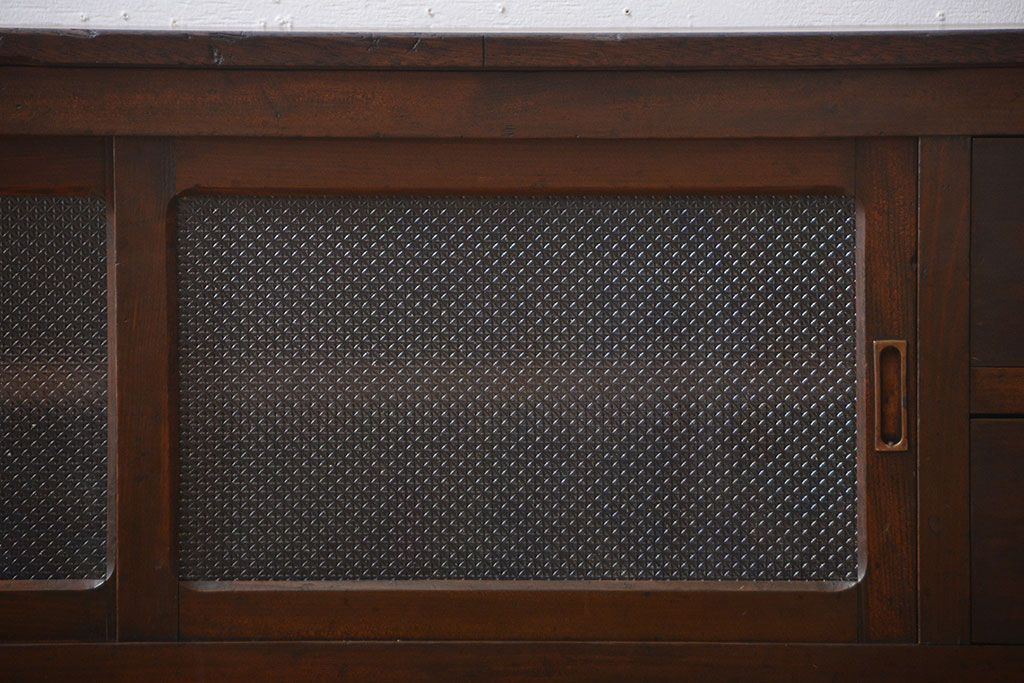 アンティーク家具　アンティーク　古い木製のワイドなテレビボード