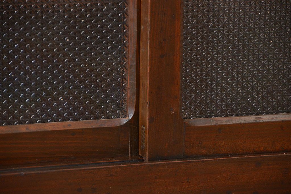 アンティーク家具　アンティーク　古い木製のワイドなテレビボード