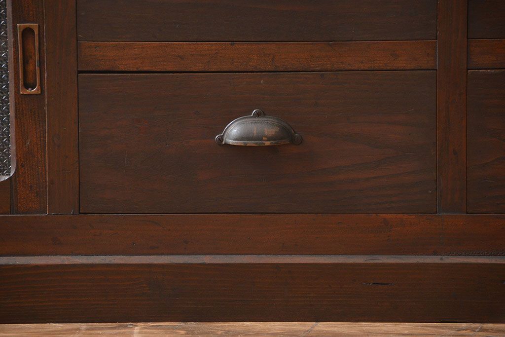 アンティーク家具　アンティーク　古い木製のワイドなテレビボード