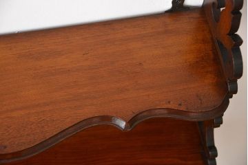 アンティーク家具　イギリスアンティーク　3杯引き出し付きウォールシェルフ