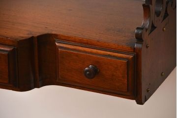 アンティーク家具　イギリスアンティーク　3杯引き出し付きウォールシェルフ