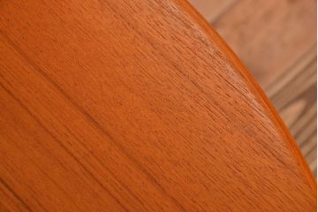 北欧家具　扉付きコーナーキャビネット