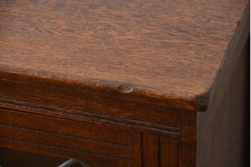 中古　イギリス製　おしゃれな収納棚