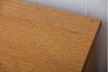 レトロ家具　昭和レトロ　古い木のガラス引き戸収納棚