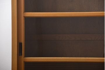 レトロ家具　昭和レトロ　古い木のガラス引き戸収納棚