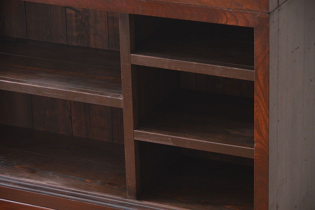 アンティーク家具　アンティーク　古い木製の脚付き重ね飾り棚