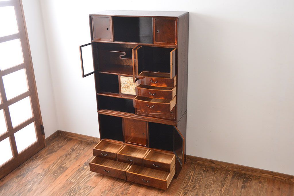 アンティーク家具　古民具・骨董　前面桑材張りの上質な茶箪笥