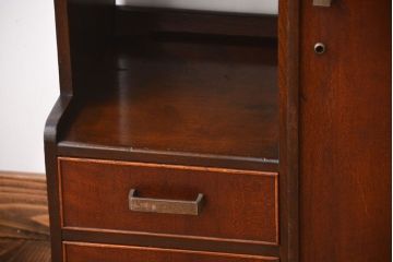 レトロ家具　昭和レトロ　古い木製の飾り棚付き収納棚