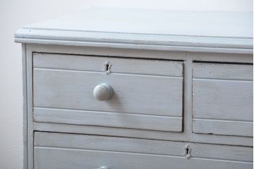 アンティーク家具　イギリスアンティーク　かわいいペイントチェスト