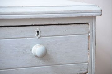 アンティーク家具　イギリスアンティーク　かわいいペイントチェスト