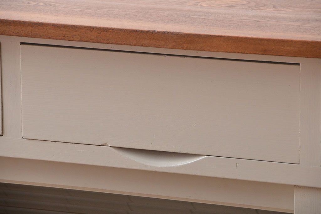 アンティーク家具　アンティーク　大きなペイントカウンターテーブル