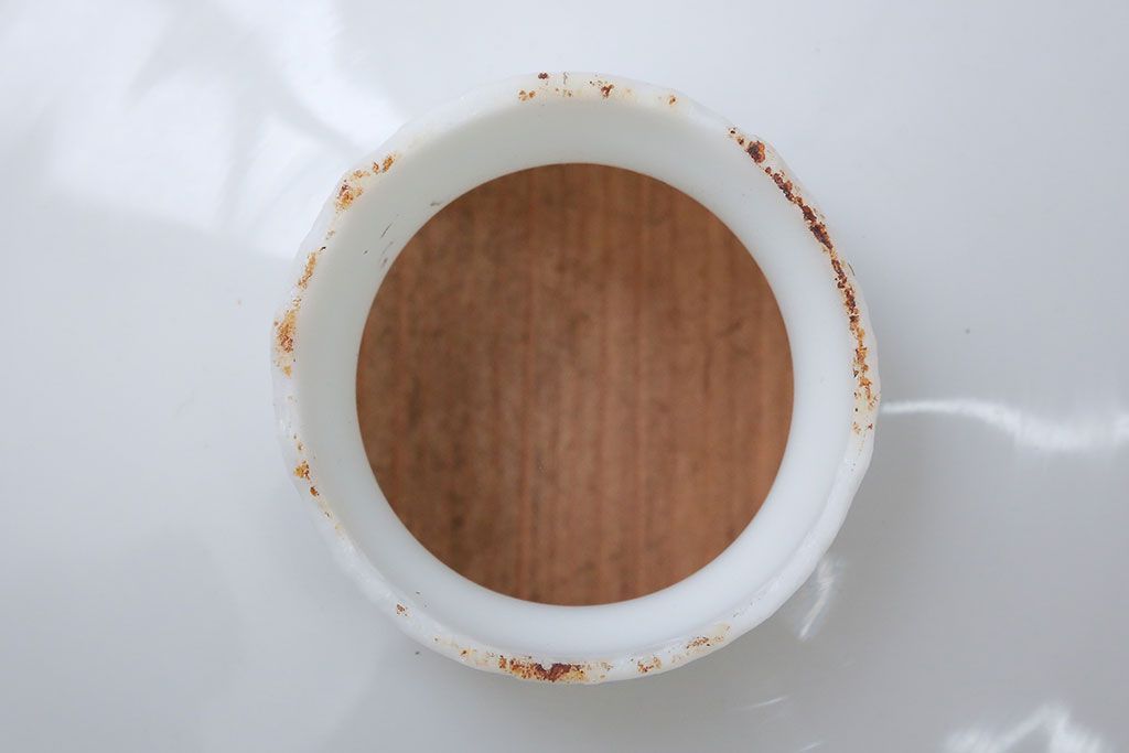 昭和レトロ　白いガラス平笠照明2個セット