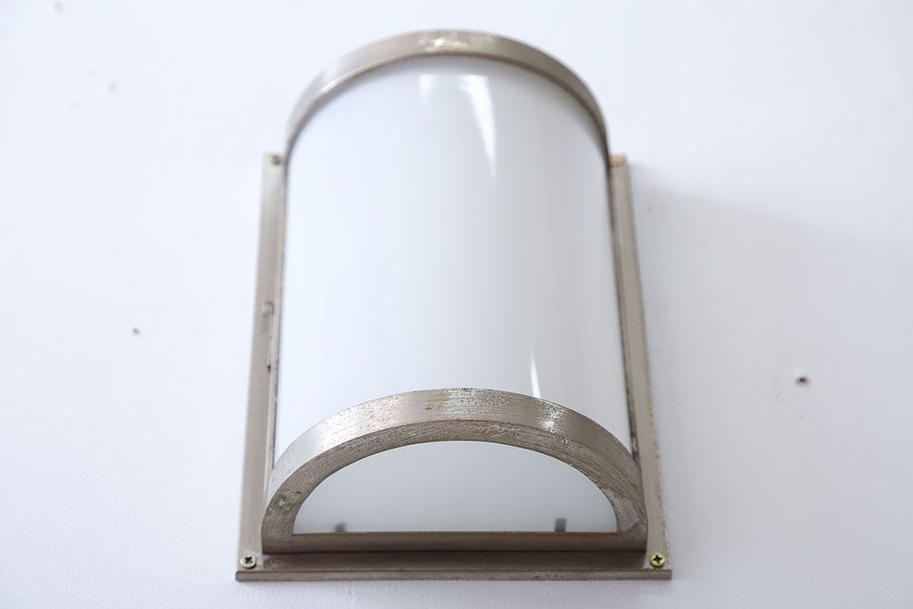 アンティーク　壁掛け照明のシンプルなシェード(1)