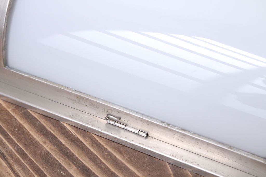 アンティーク　壁掛け照明のシンプルなシェード(1)