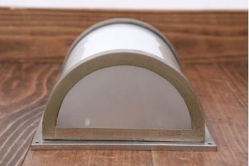 アンティーク　壁掛け照明のシンプルなシェード(2)