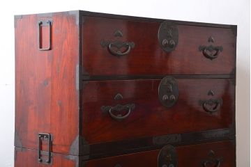 アンティーク家具　古民具・骨董　前面欅材!漆の綺麗な二本松箪笥