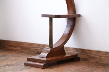 アンティーク雑貨　イギリスアンティーク　おしゃれなキャンドルスタンド