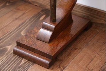 アンティーク雑貨　イギリスアンティーク　おしゃれなキャンドルスタンド