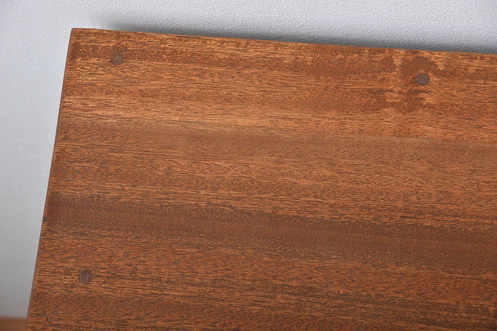 アンティーク家具　アンティークペイント　かわいいキッチンサイドボード