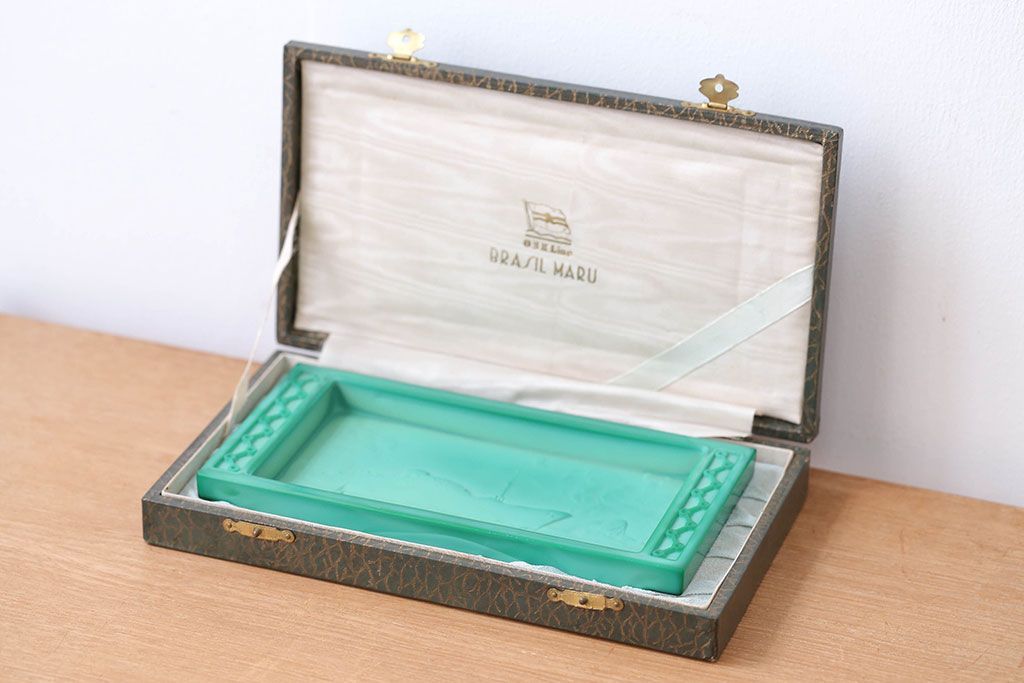 アンティーク雑貨　アンティーク　古いBRASIL MARU　ガラスプレート(ブラジル丸)