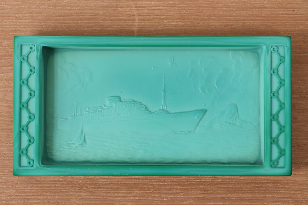 アンティーク雑貨　アンティーク　古いBRASIL MARU　ガラスプレート(ブラジル丸)