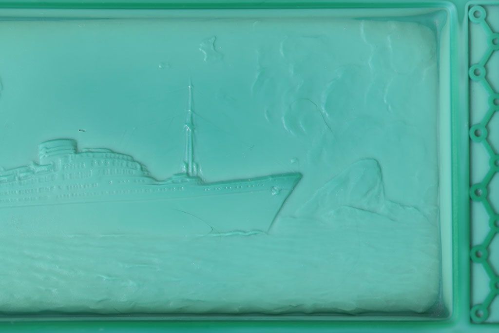 アンティーク雑貨　アンティーク　古いBRASIL MARU　ガラスプレート(ブラジル丸)