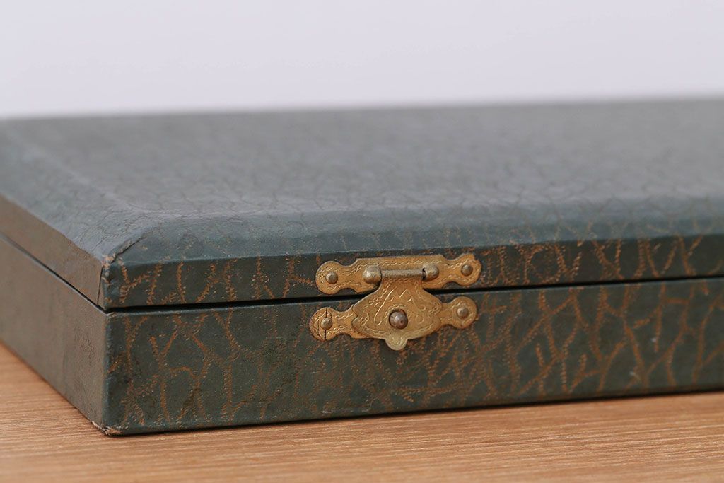 アンティーク雑貨　アンティーク　古いBRASIL MARU　ガラスプレート(ブラジル丸)