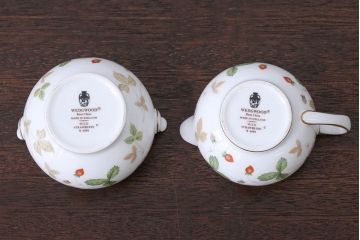 アンティーク雑貨　ウエッジウッド・ワイルドストロベリー　ティーセット(定価104760円)