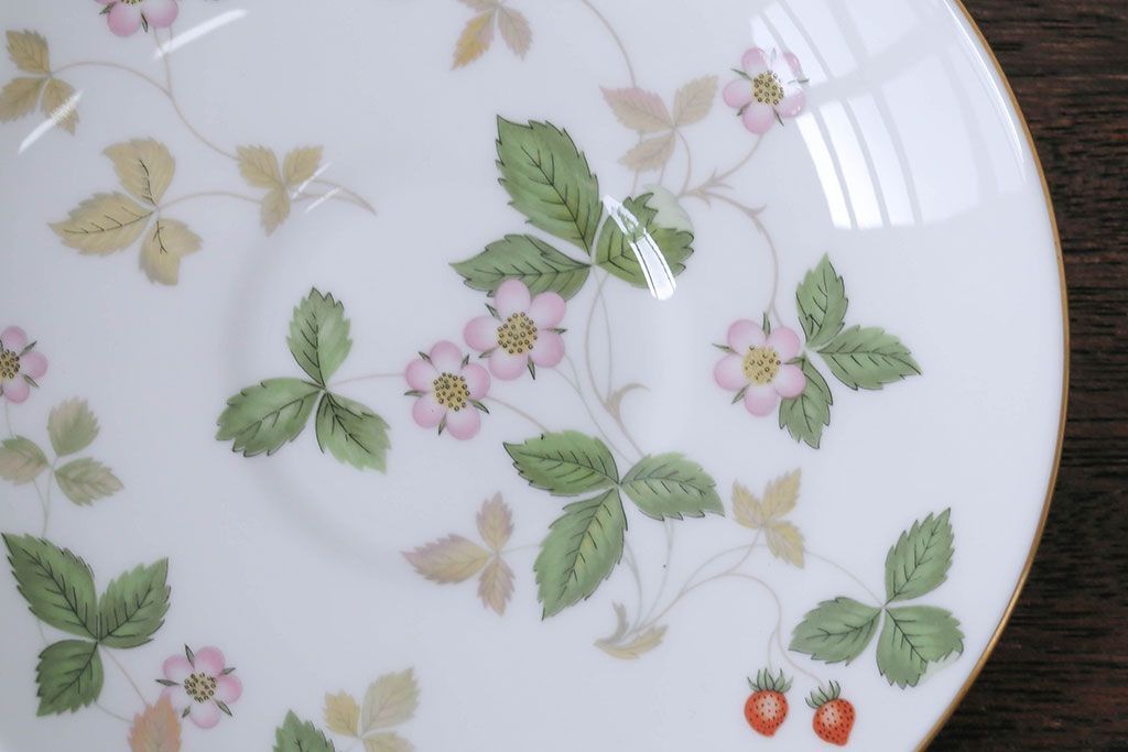 アンティーク雑貨　ウエッジウッド・ワイルドストロベリー　ティーセット(定価104760円)