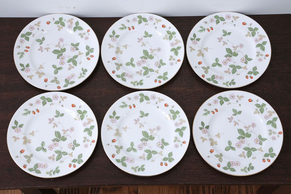 アンティーク雑貨　ウエッジウッド・ワイルドストロベリー　ティーセット(定価104760円)