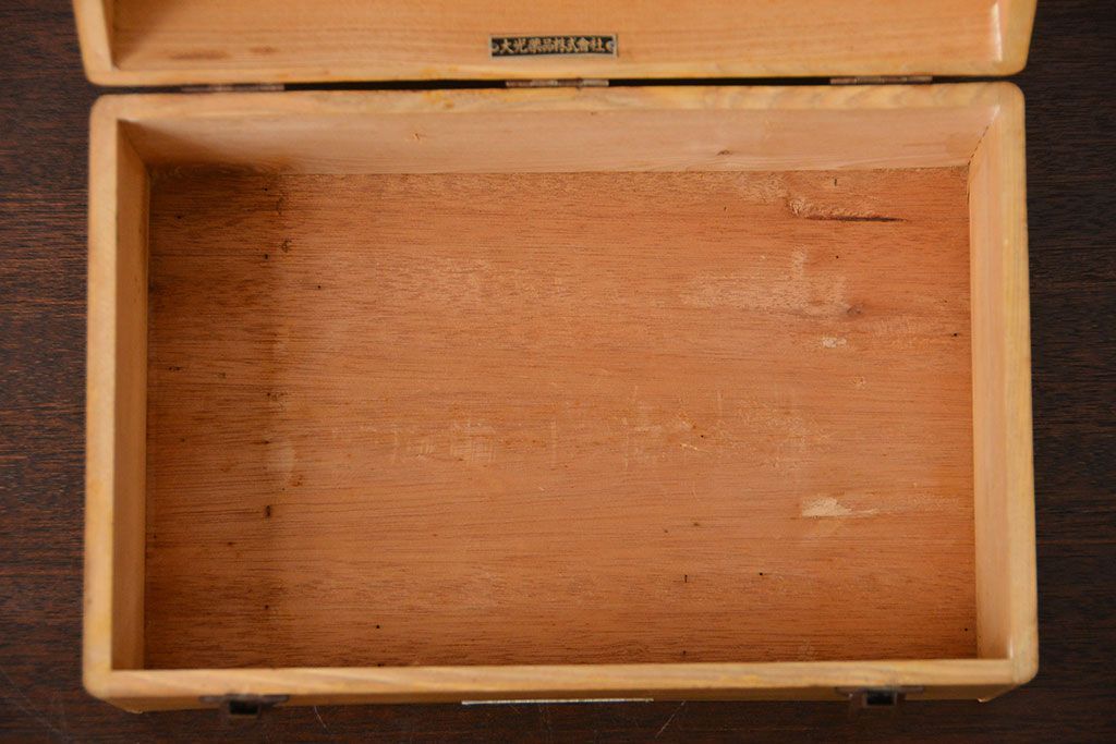 アンティーク雑貨　昭和レトロ　古い木製の薬箱