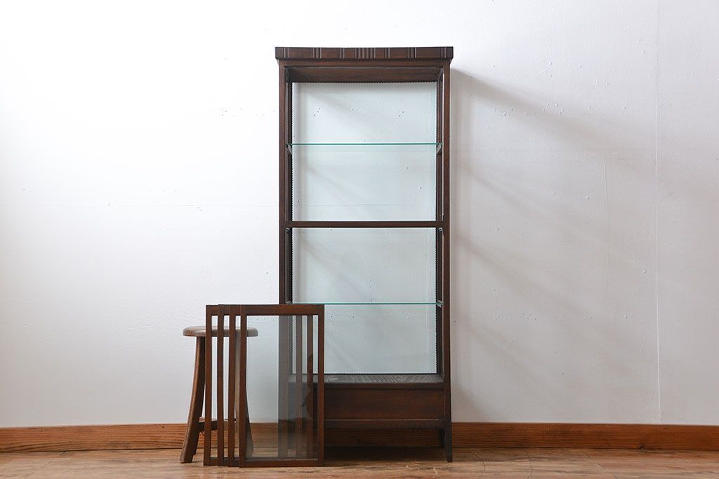 アンティーク家具　大正ロマン　お洒落な縦型5面ガラスケース